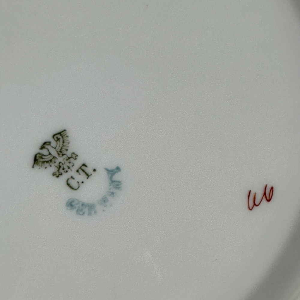 ANTQ Carl Tielsch CT Altwasser Germany Porcelain Plates Purple Violets 4 set 8" - Picture 4 of 16